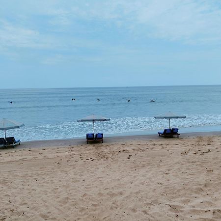 Berlian Inn Kuta Beach Ngoại thất bức ảnh