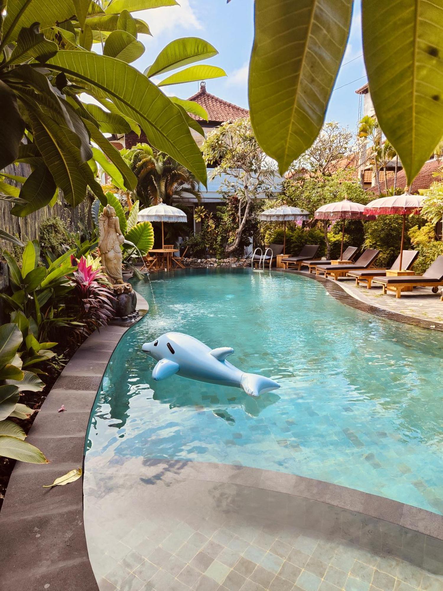 Berlian Inn Kuta Beach Ngoại thất bức ảnh